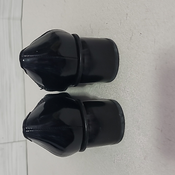 Joan & David Vintage Black Short Heel Sz. 7 - Picture 5 of 6